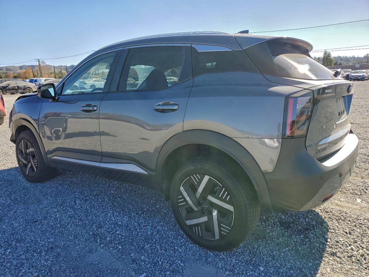 2026 NISSAN KICKS