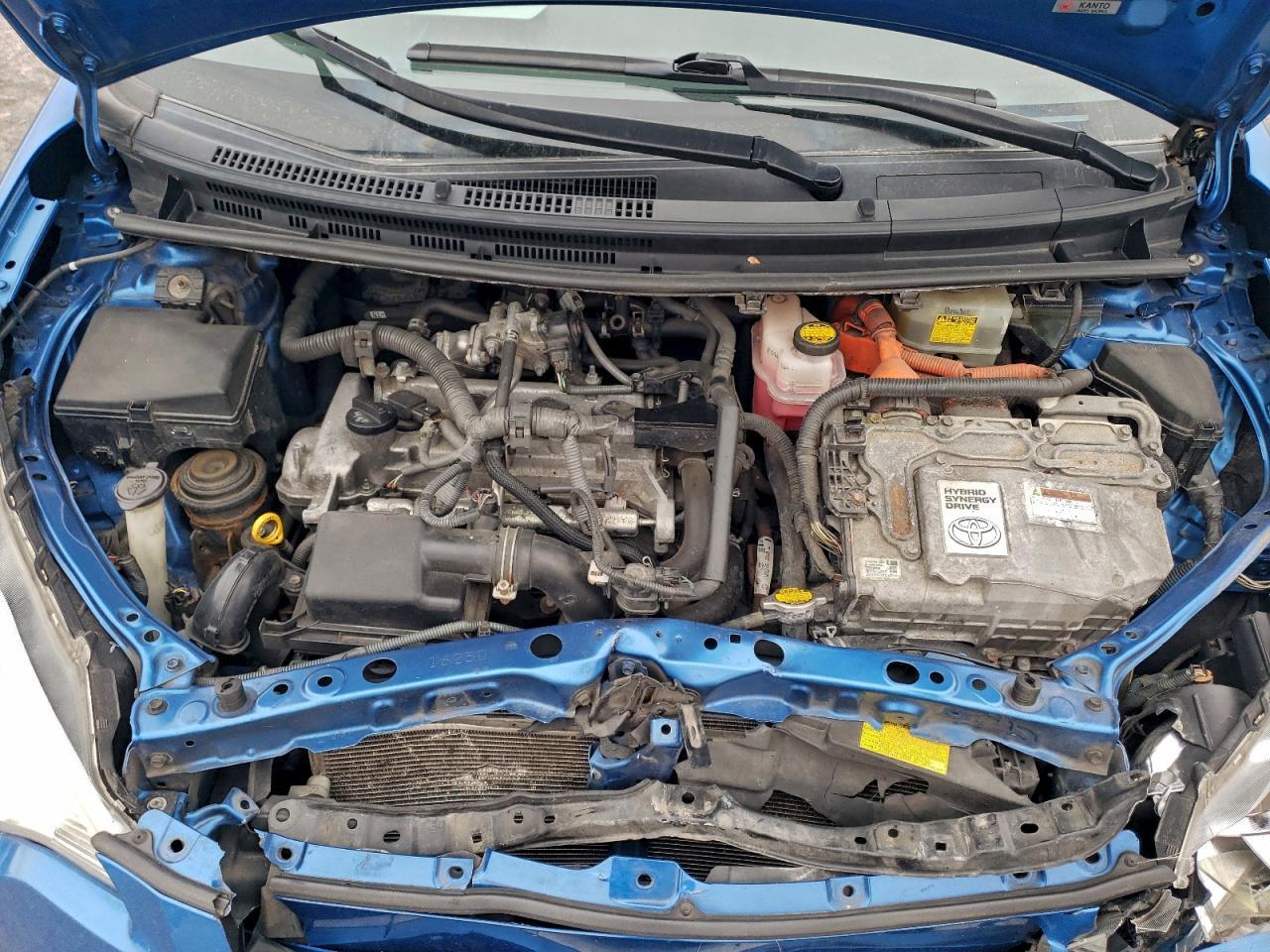 2012 TOYOTA Prius c