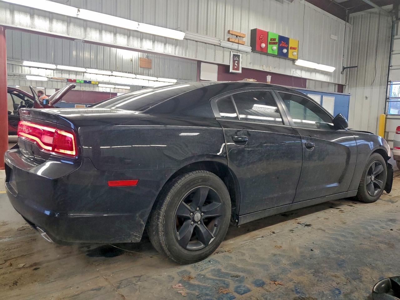 2013 DODGE CHARGER