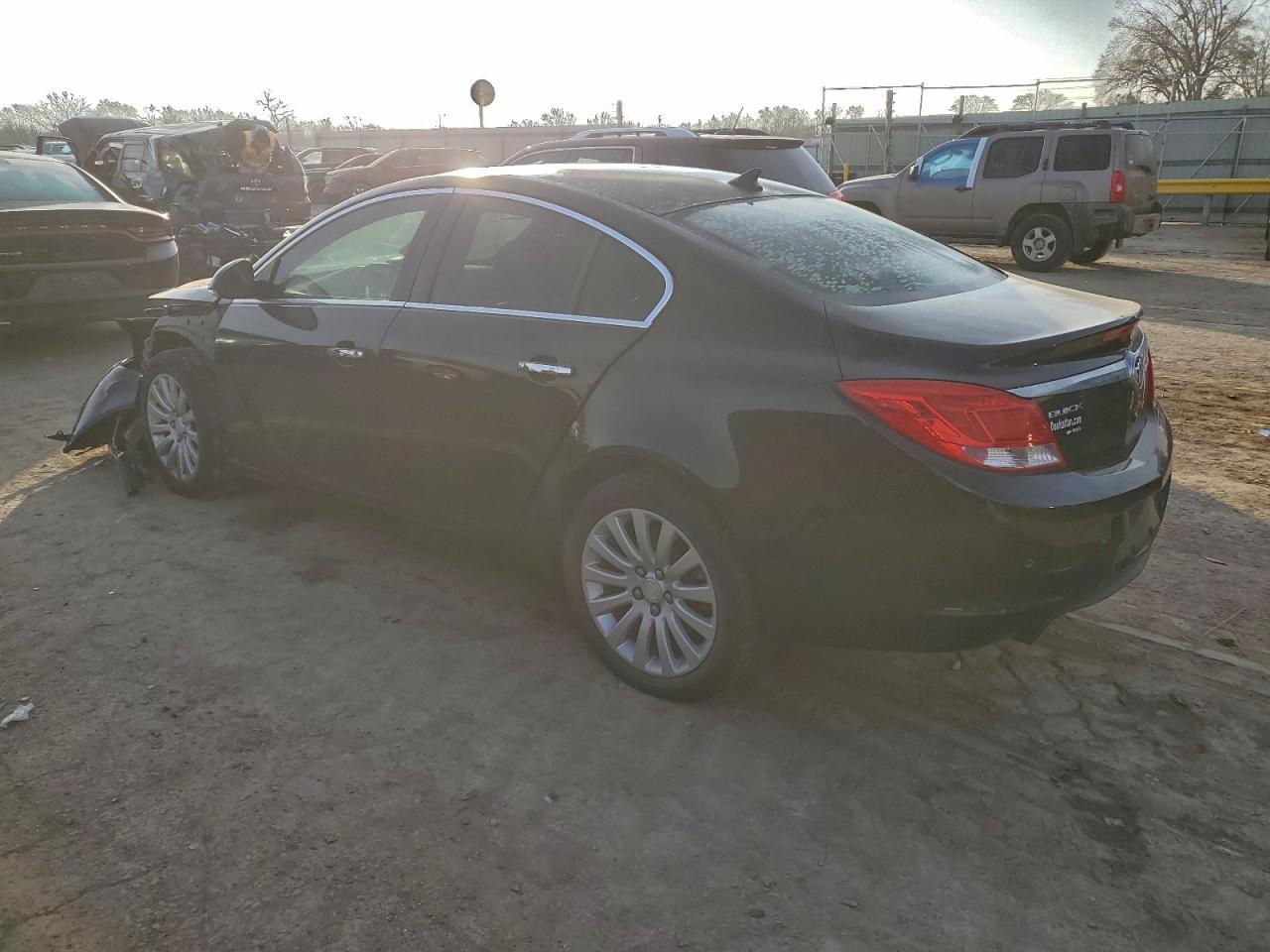 2013 BUICK Regal