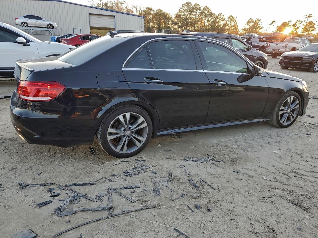 2014 MERCEDES-BENZ E-Class