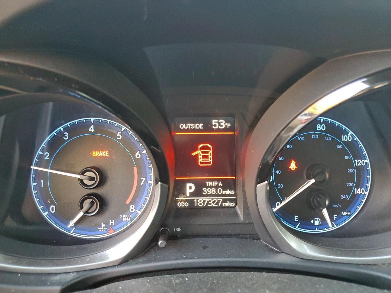 2016 TOYOTA COROLLA