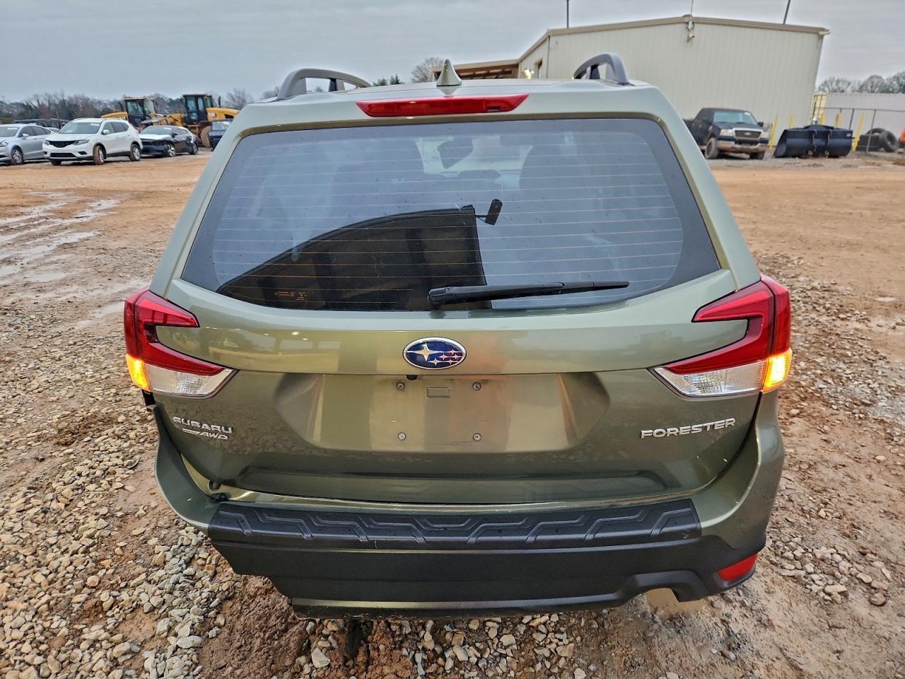 2021 SUBARU FORESTER