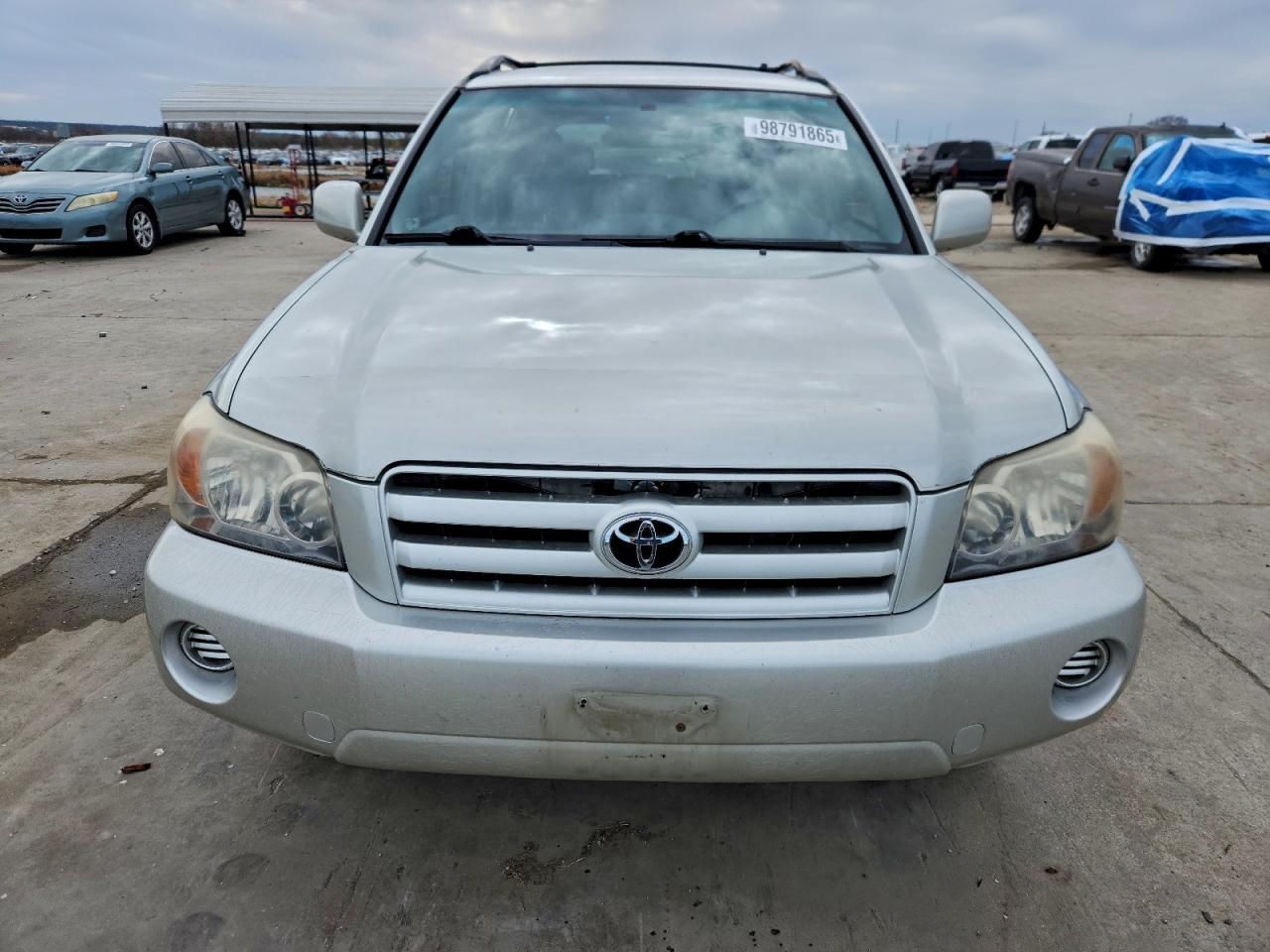 2006 TOYOTA HIGHLANDER