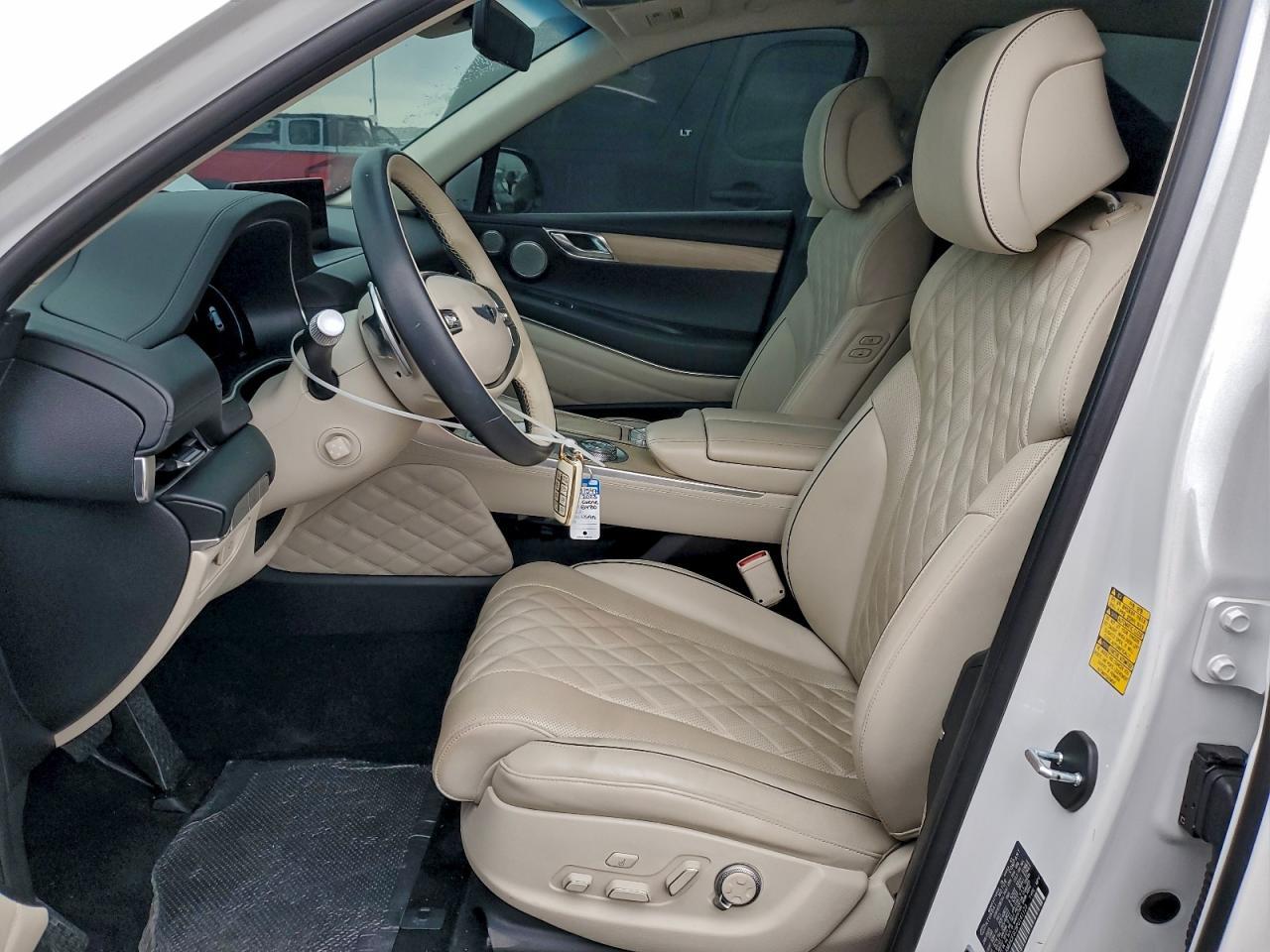 2023 GENESIS GV80
