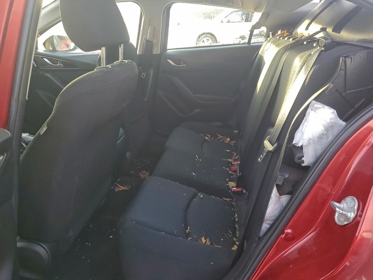 2015 MAZDA 3