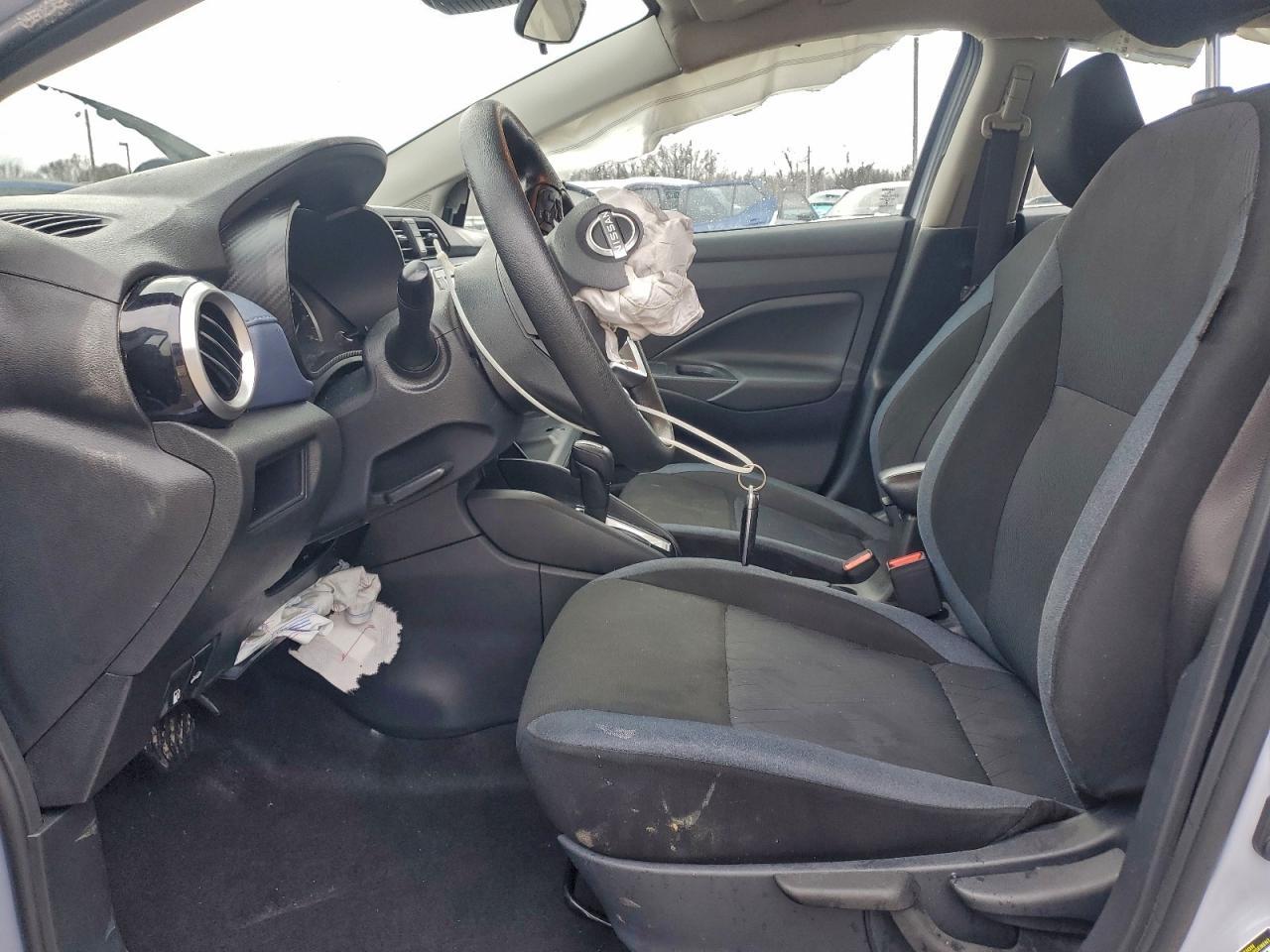 2024 NISSAN VERSA