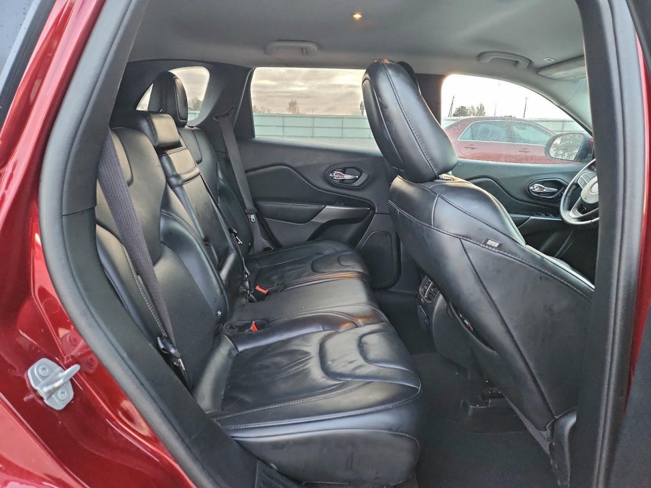 2019 JEEP CHEROKEE