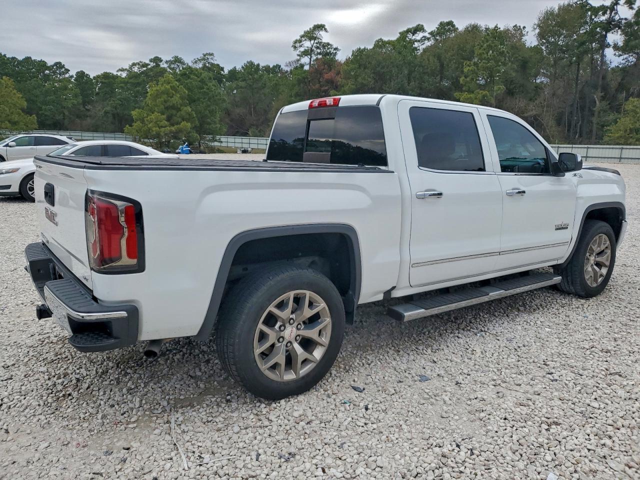 2018 GMC Sierra