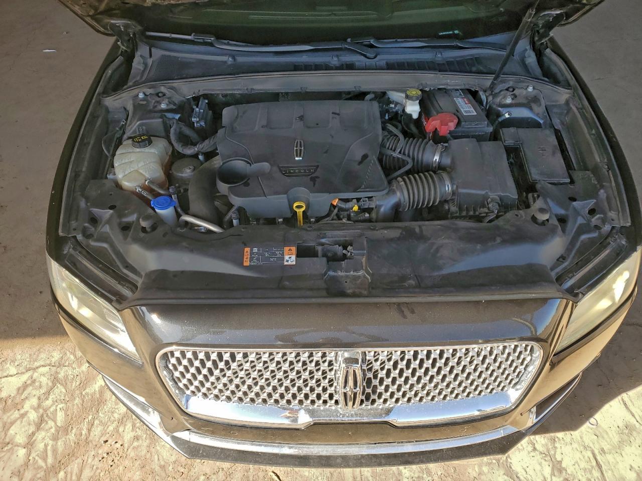 2018 LINCOLN Continental