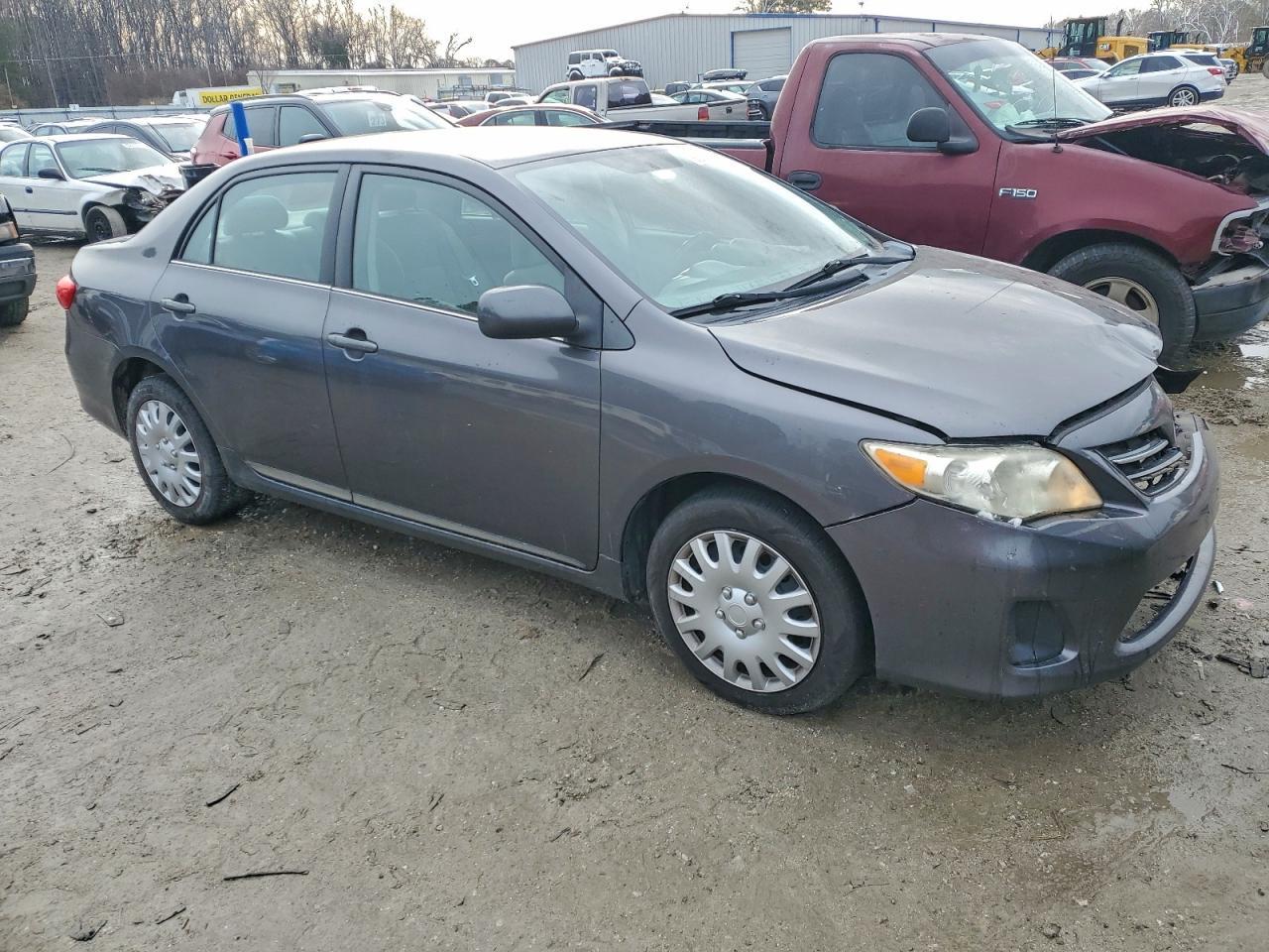 2013 TOYOTA COROLLA