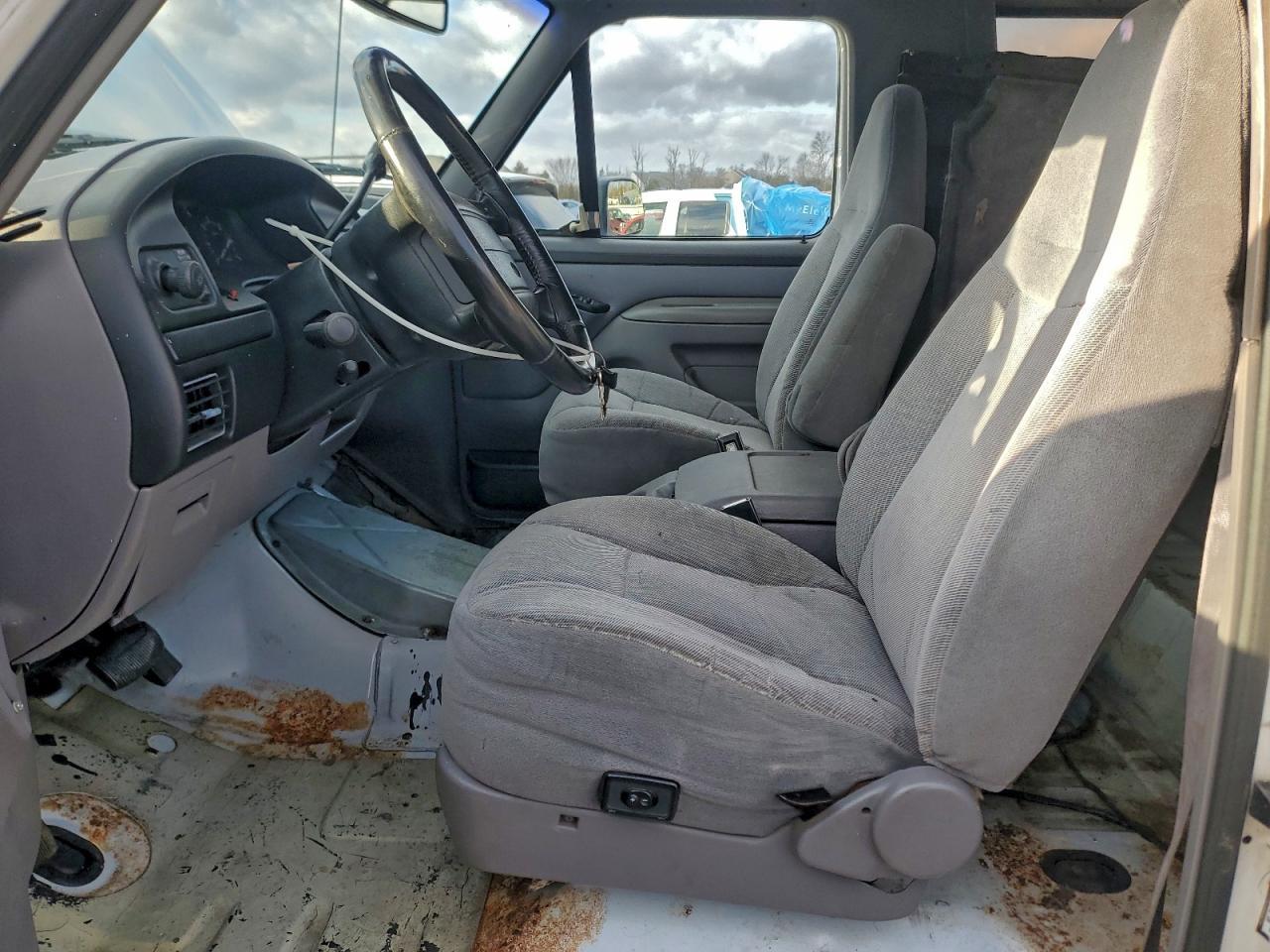 1996 FORD Bronco