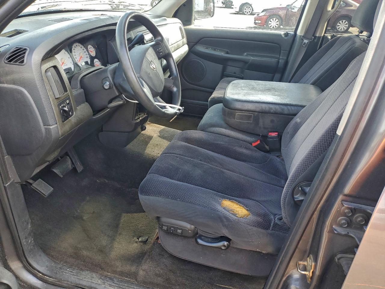 2004 DODGE RAM 1500