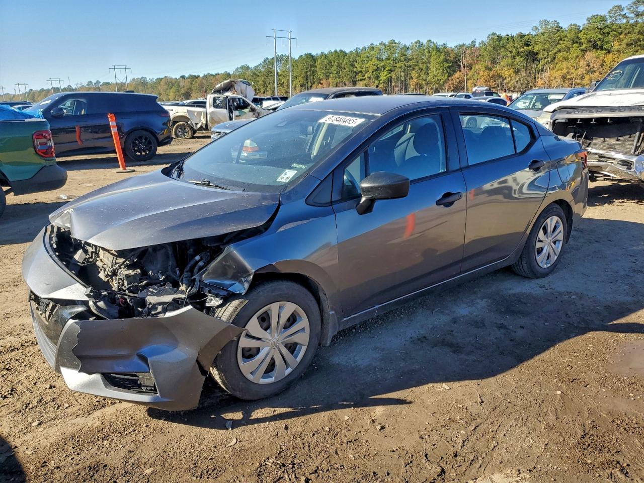2020 NISSAN VERSA