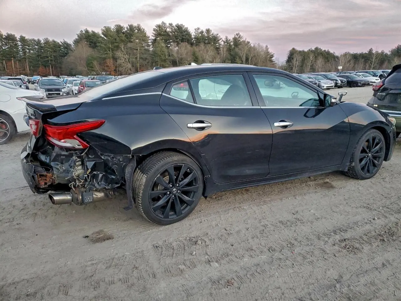 2018 NISSAN Maxima