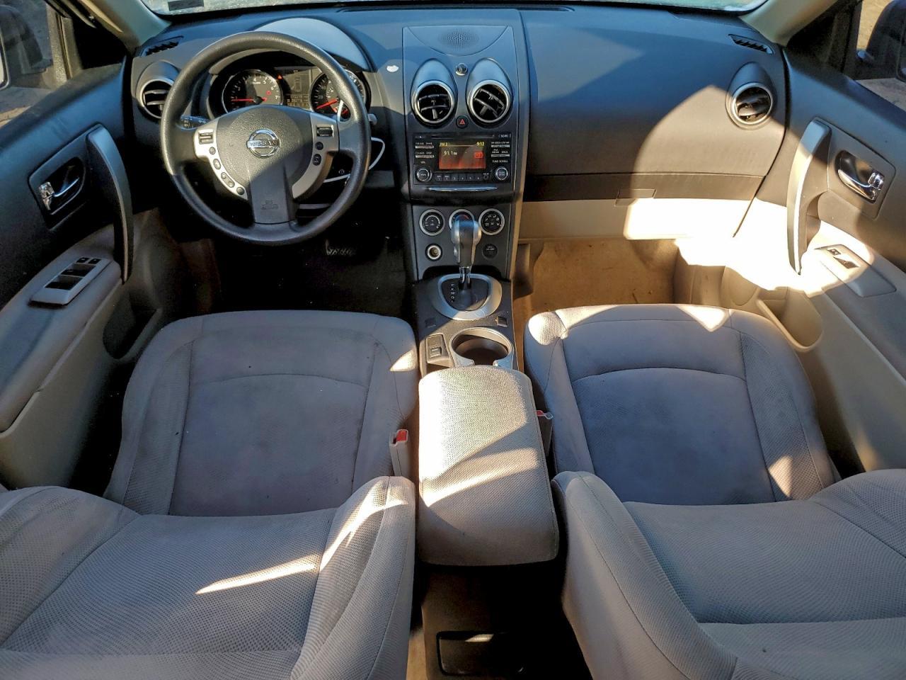 2015 NISSAN ROGUE