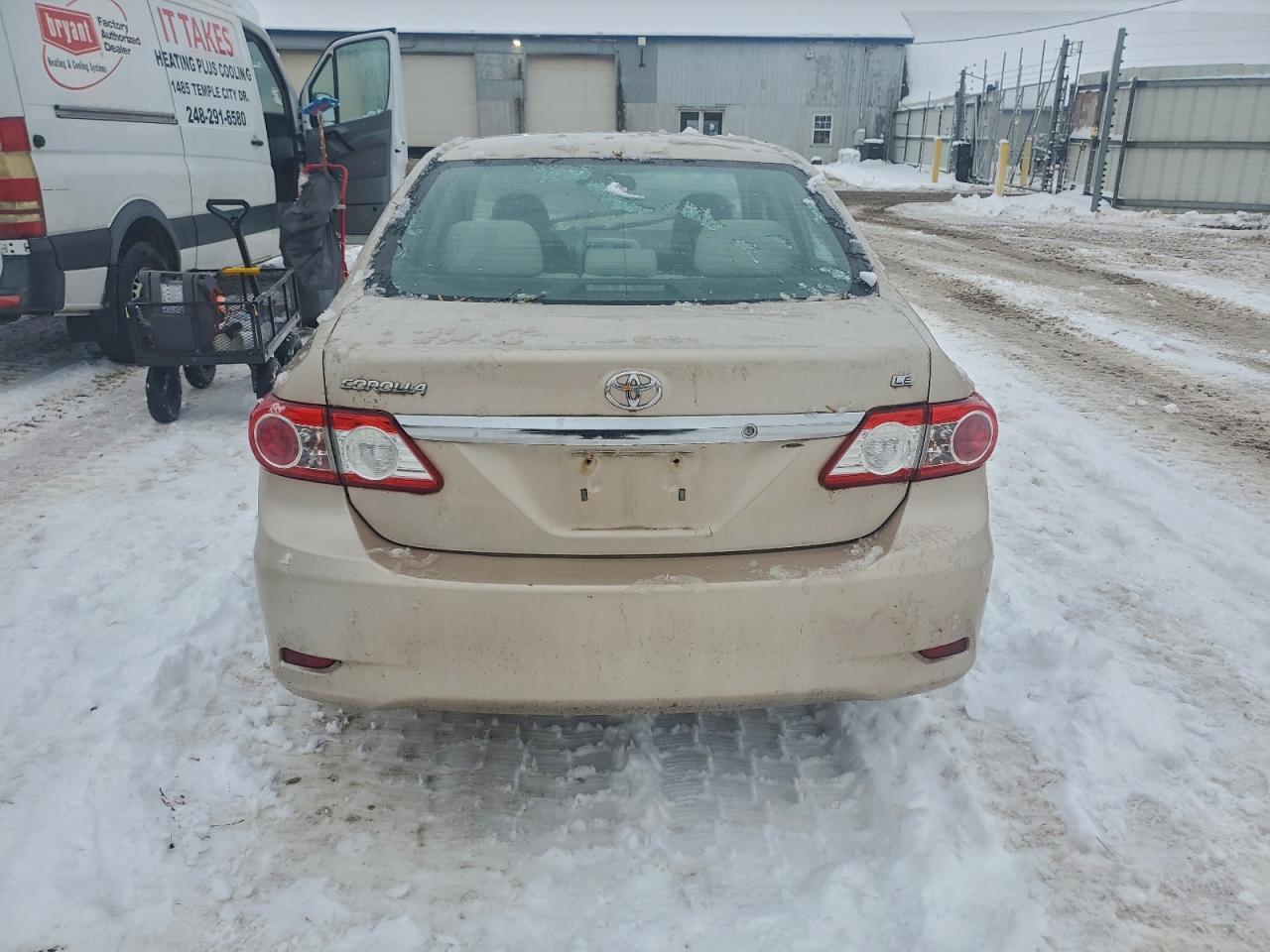 2011 TOYOTA COROLLA