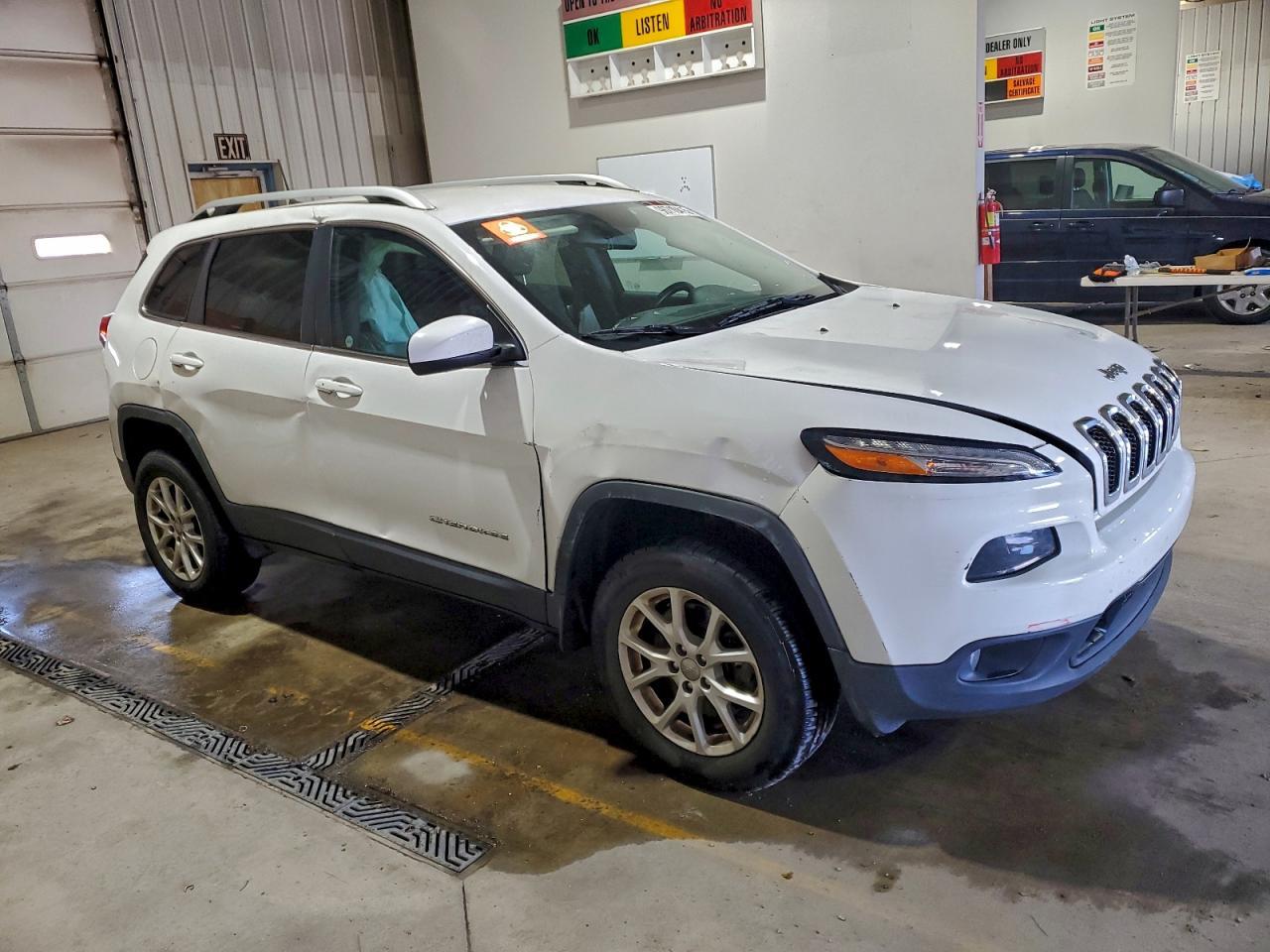 2018 JEEP CHEROKEE