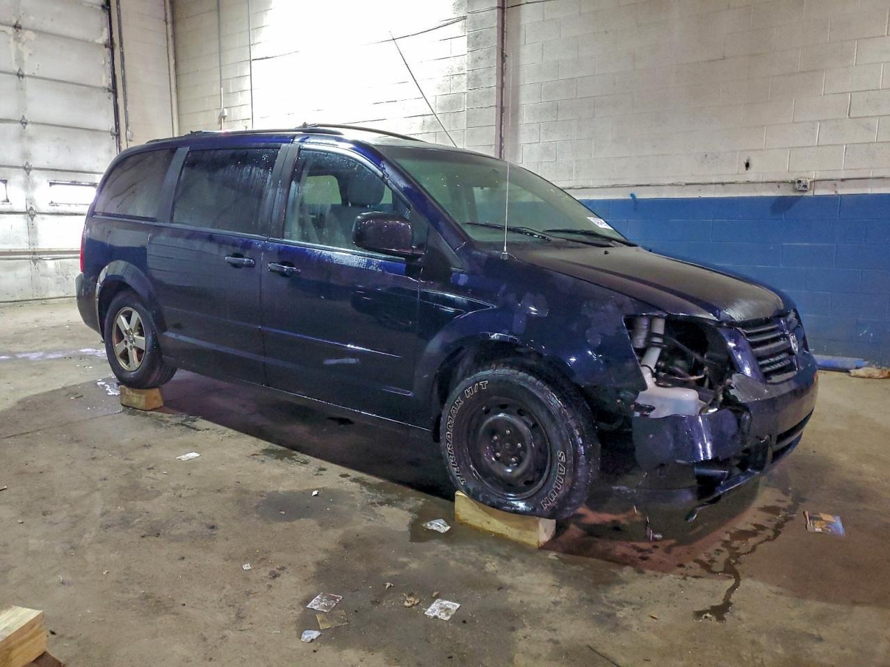 2010 DODGE GRAND CARAVAN