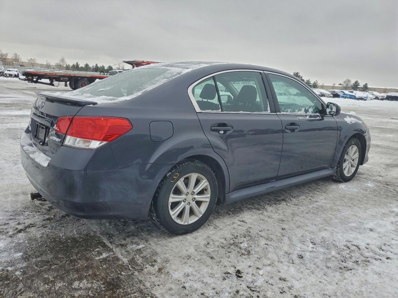 2011 SUBARU Legacy