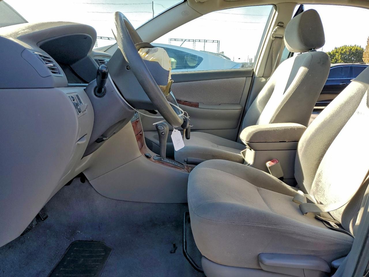 2005 TOYOTA COROLLA