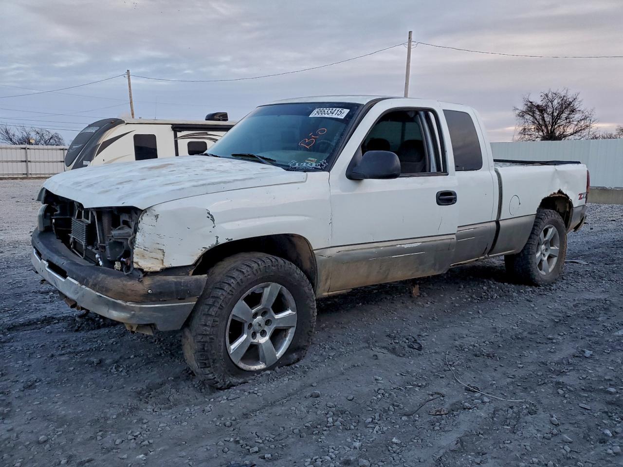 2003 CHEVROLET Silverado