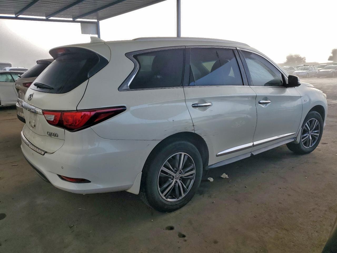 2016 INFINITI QX60