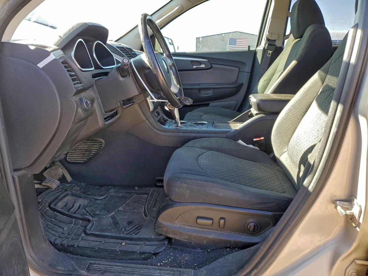 2011 CHEVROLET TRAVERSE
