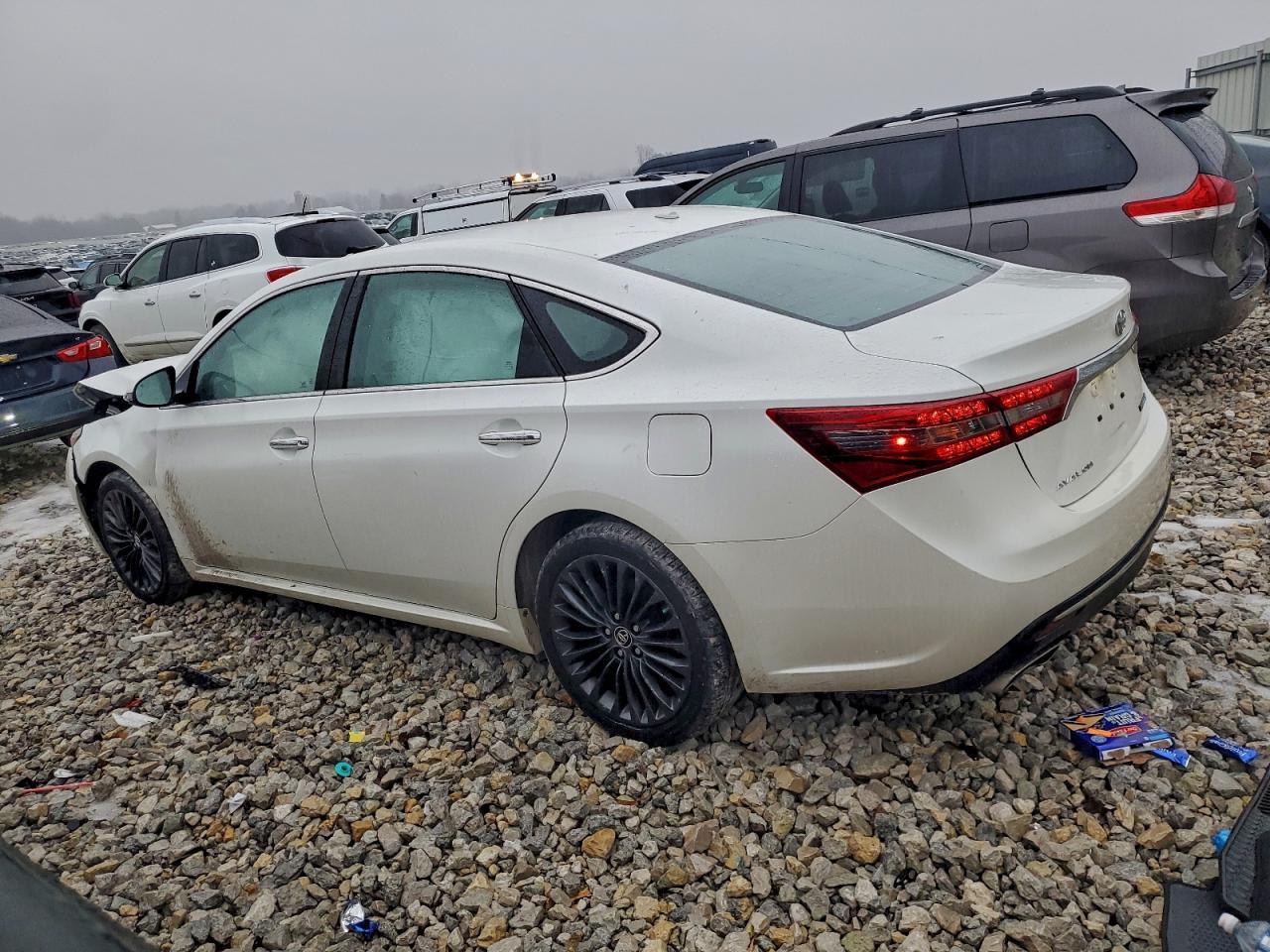 2016 TOYOTA Avalon