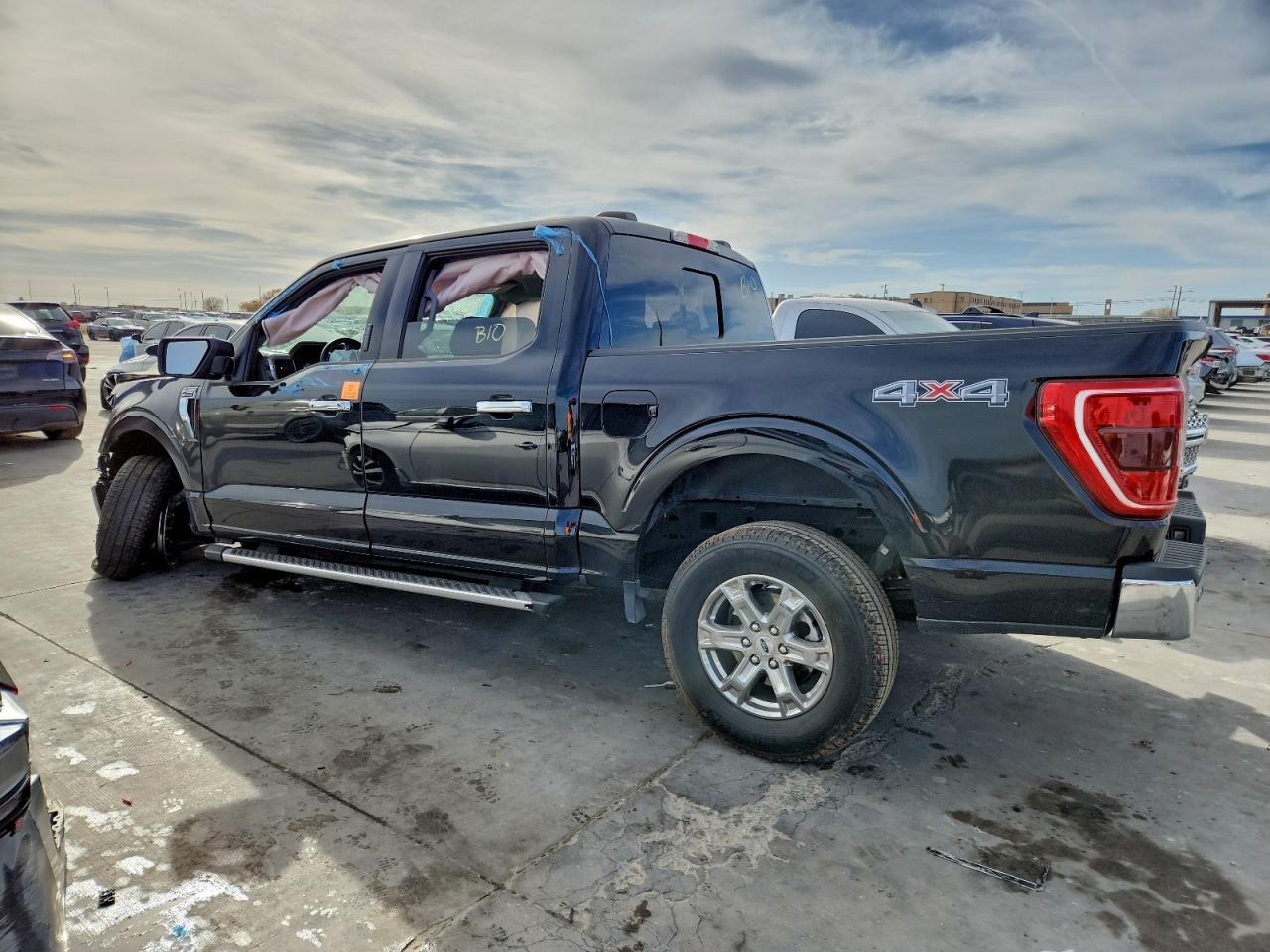 2023 FORD F-150 Lightning