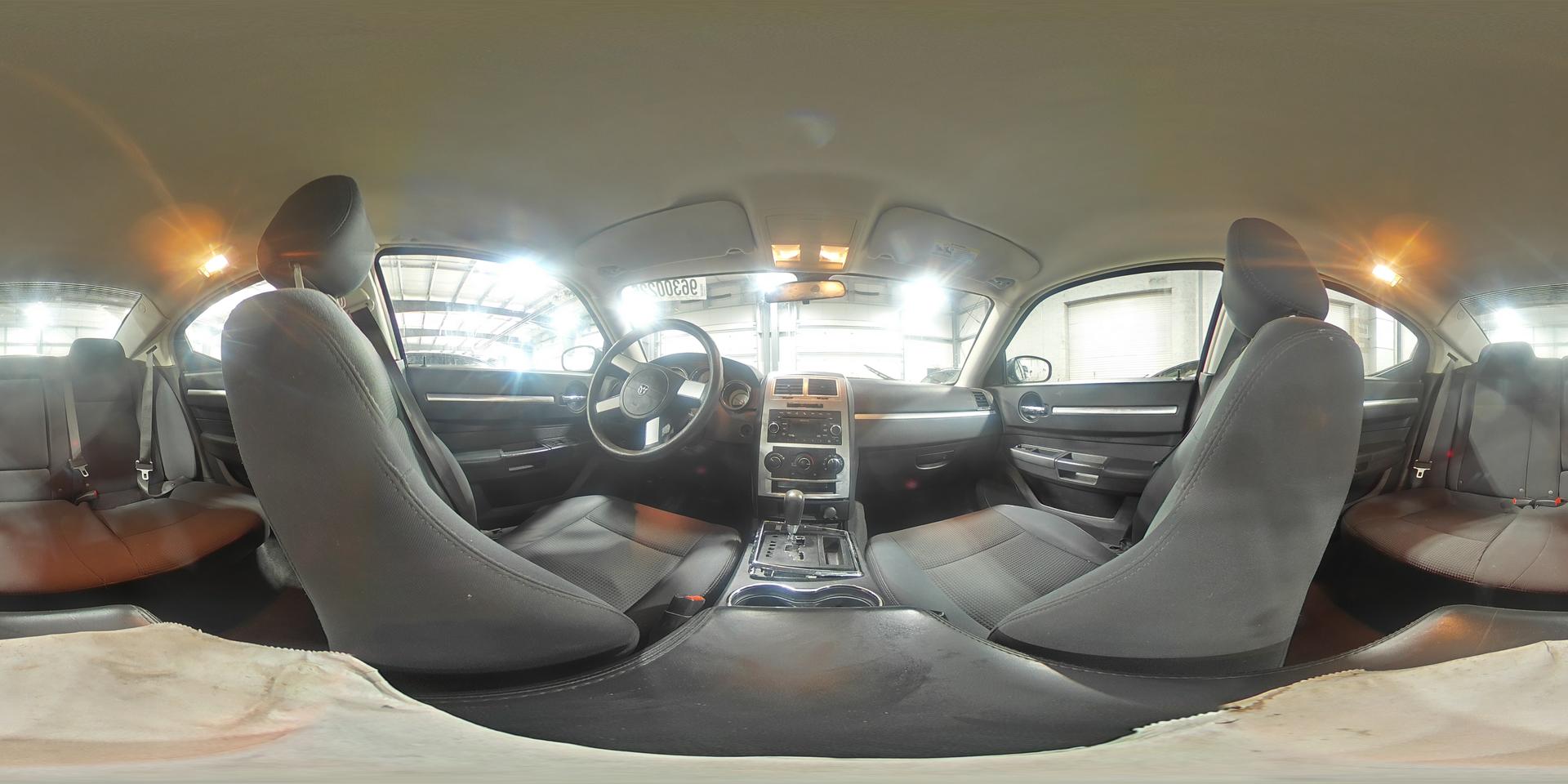 2010 DODGE CHARGER
