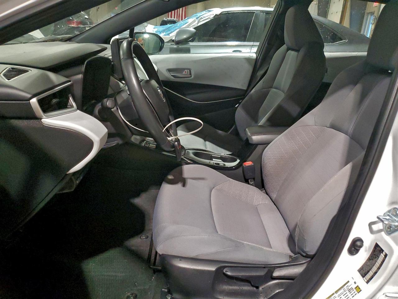 2025 TOYOTA COROLLA