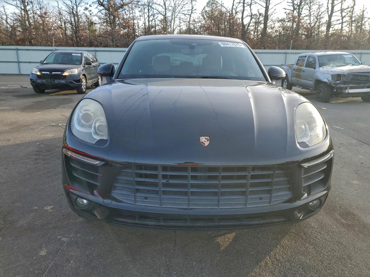 2017 PORSCHE Macan