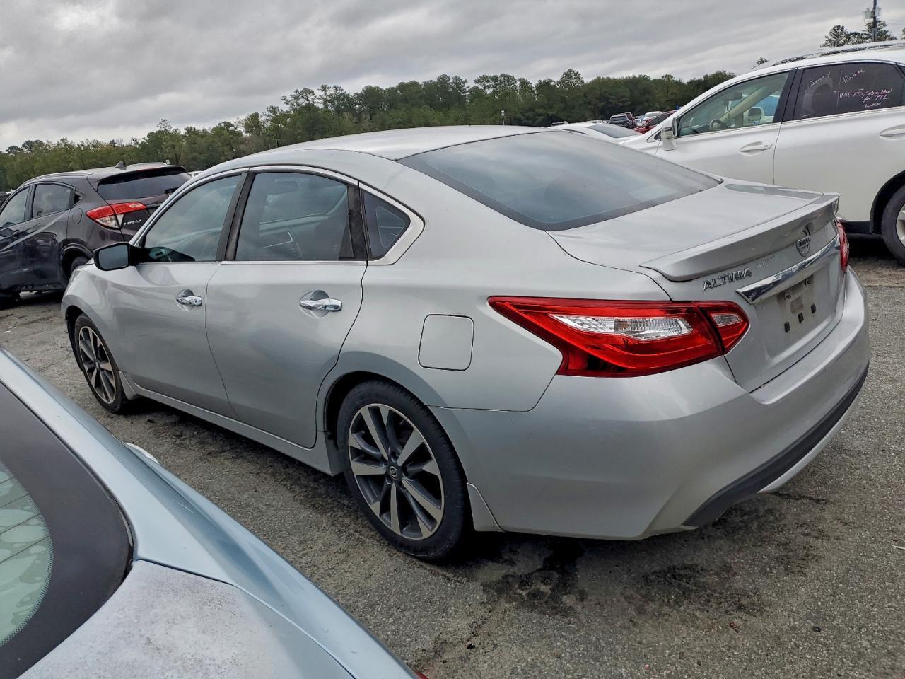 2016 NISSAN ALTIMA