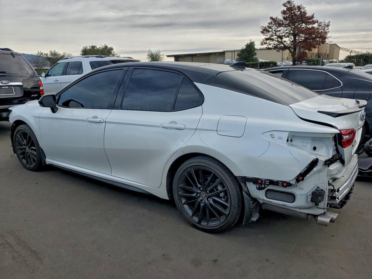 2023 TOYOTA CAMRY
