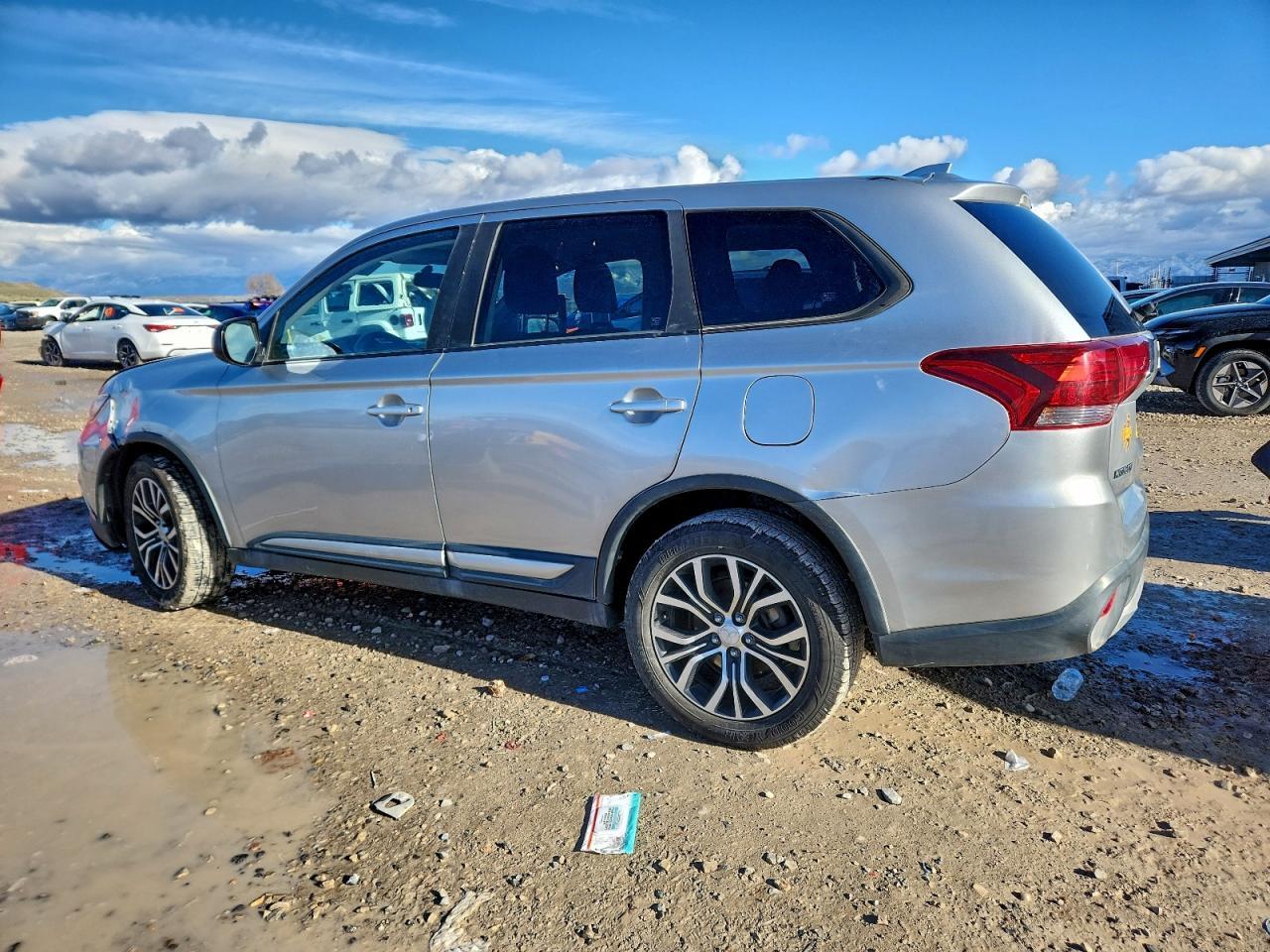 2018 MITSUBISHI outlander