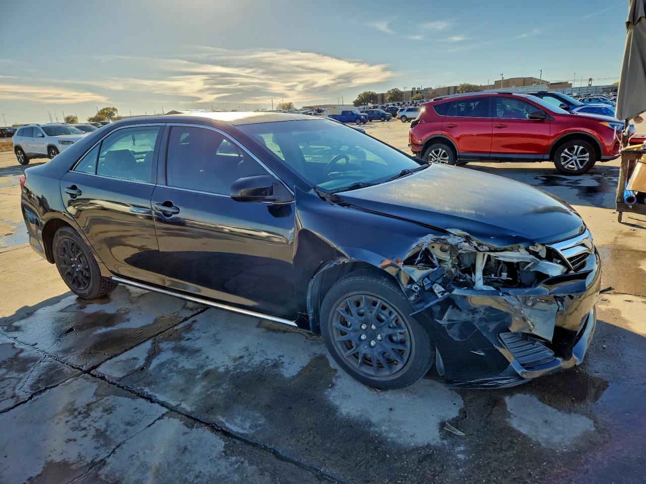 2013 TOYOTA CAMRY