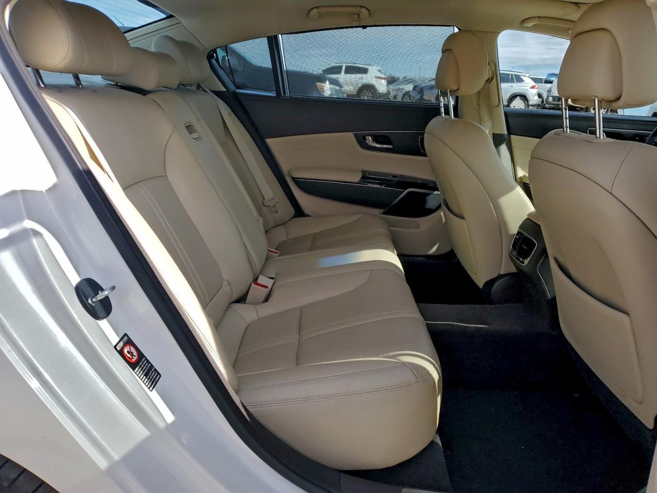 2015 KIA K900