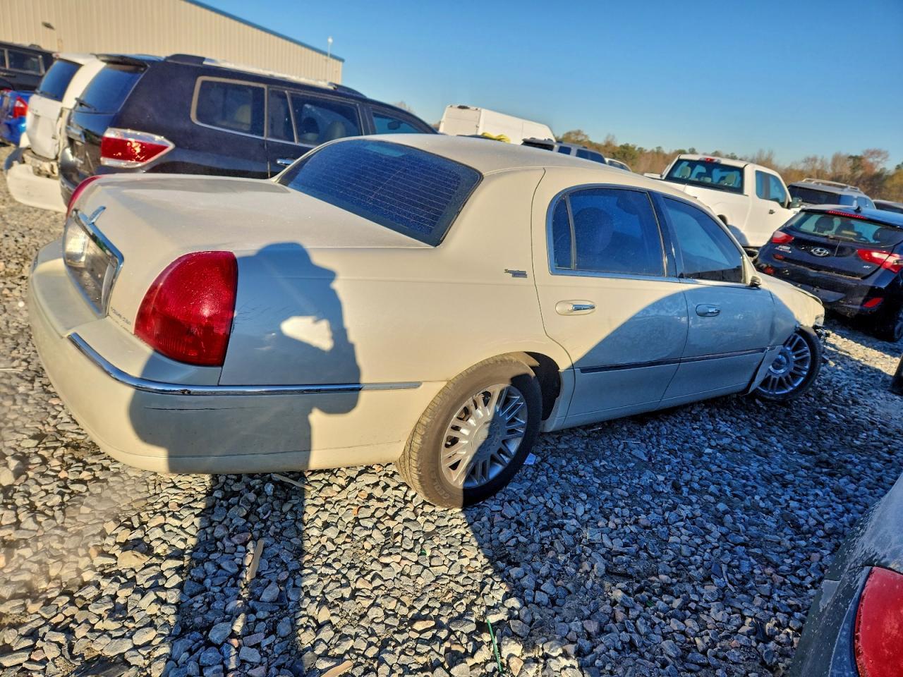 2007 LINCOLN Town Car