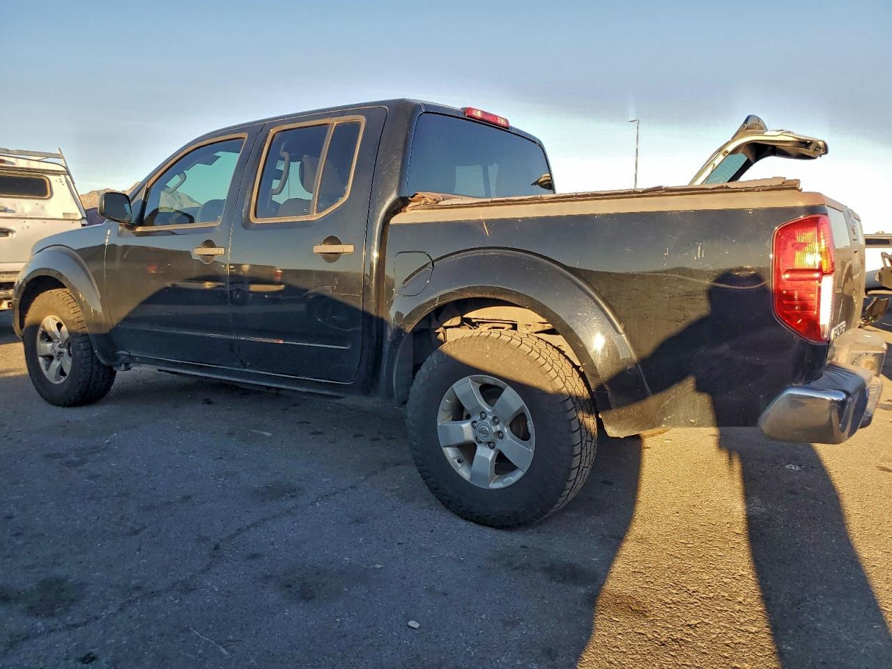 2012 NISSAN Frontier