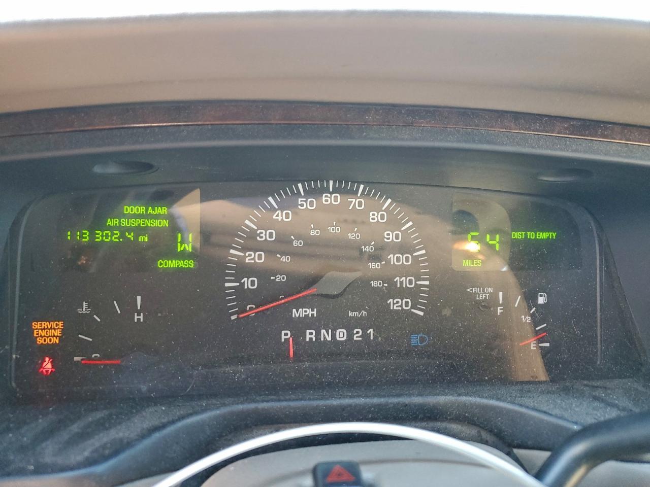 2001 LINCOLN Town Car