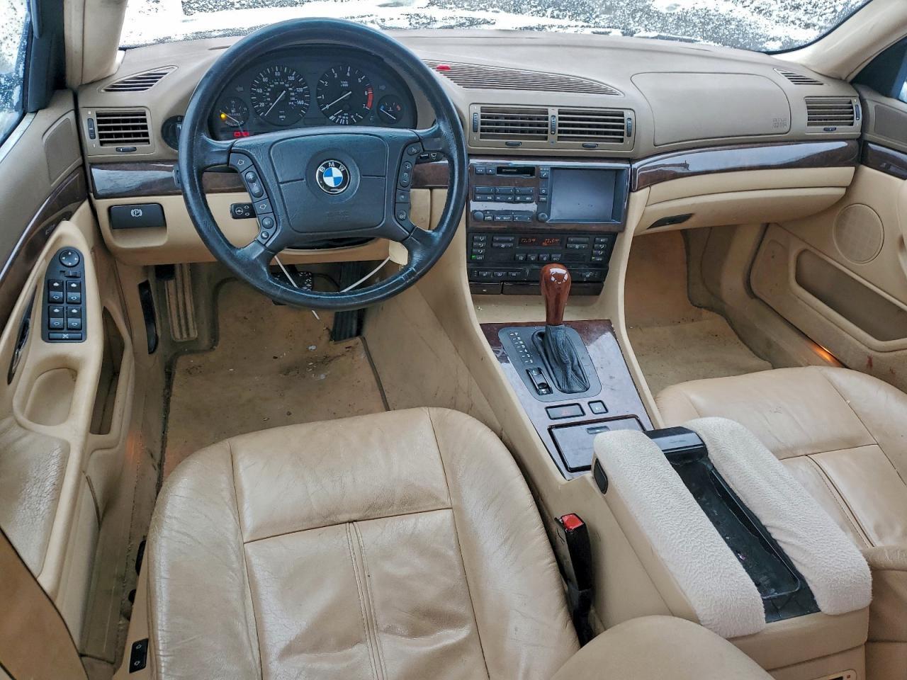 2000 BMW 7 series