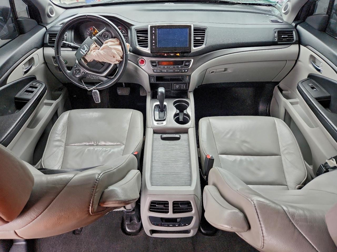 2017 HONDA PILOT