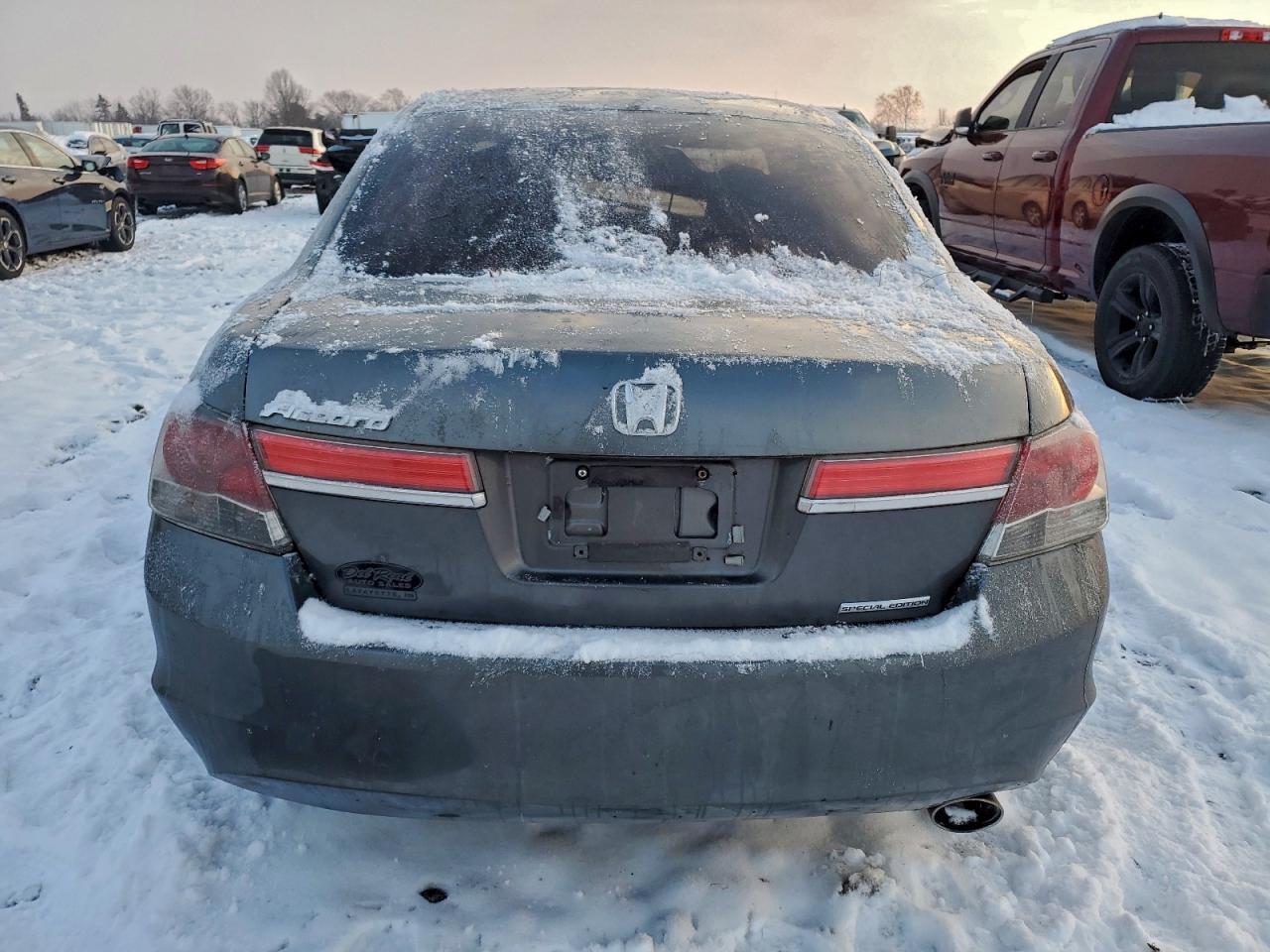 2011 HONDA ACCORD