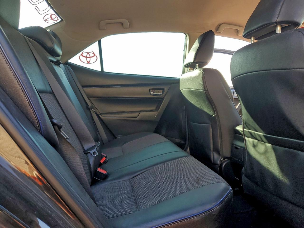 2017 TOYOTA COROLLA