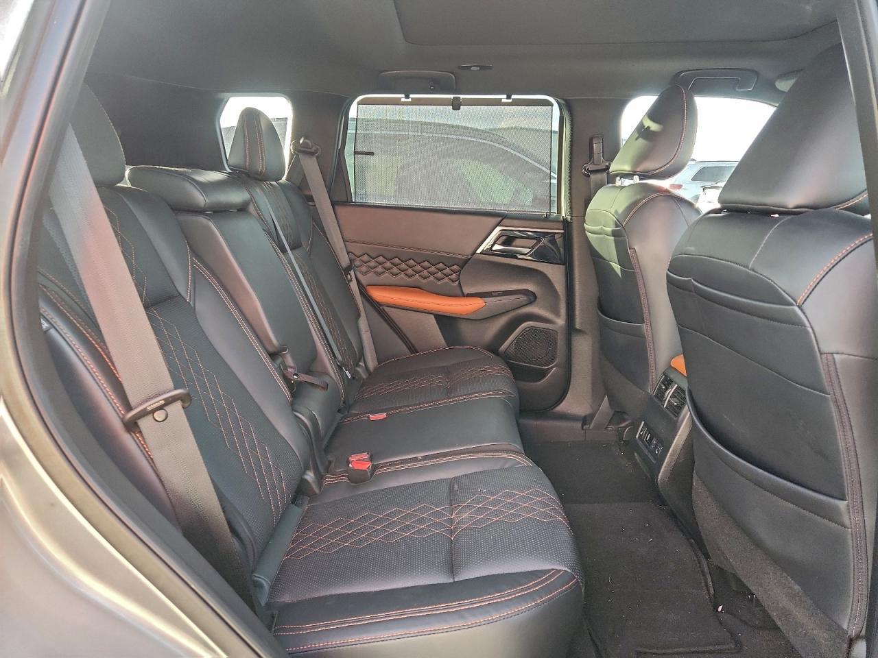 2022 MITSUBISHI outlander