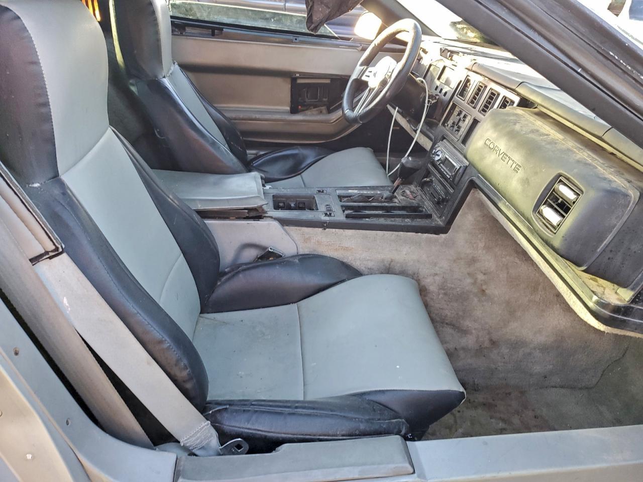 1984 CHEVROLET CORVETTE