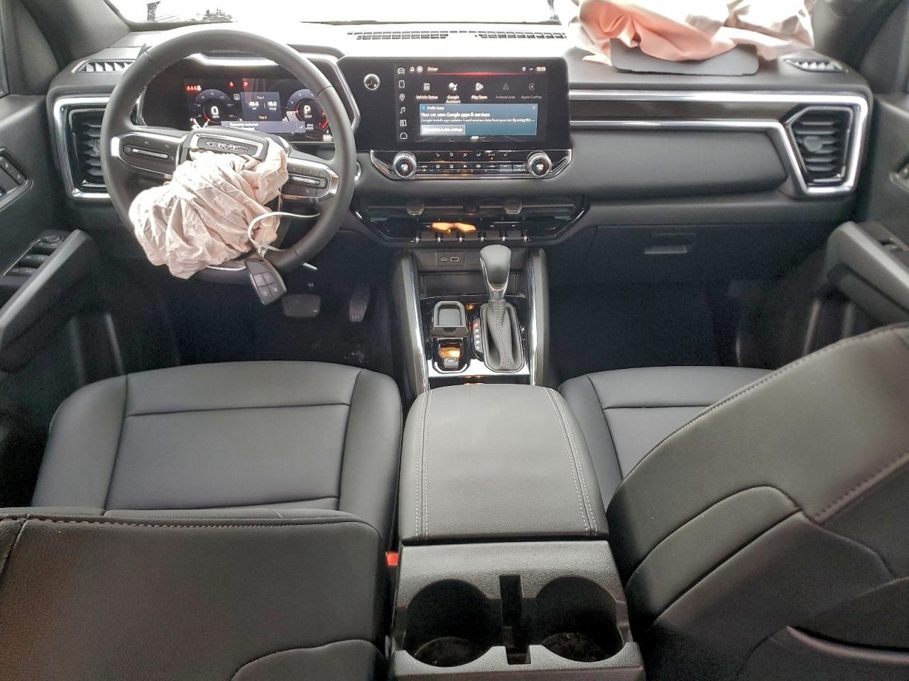 2025 GMC CANYON