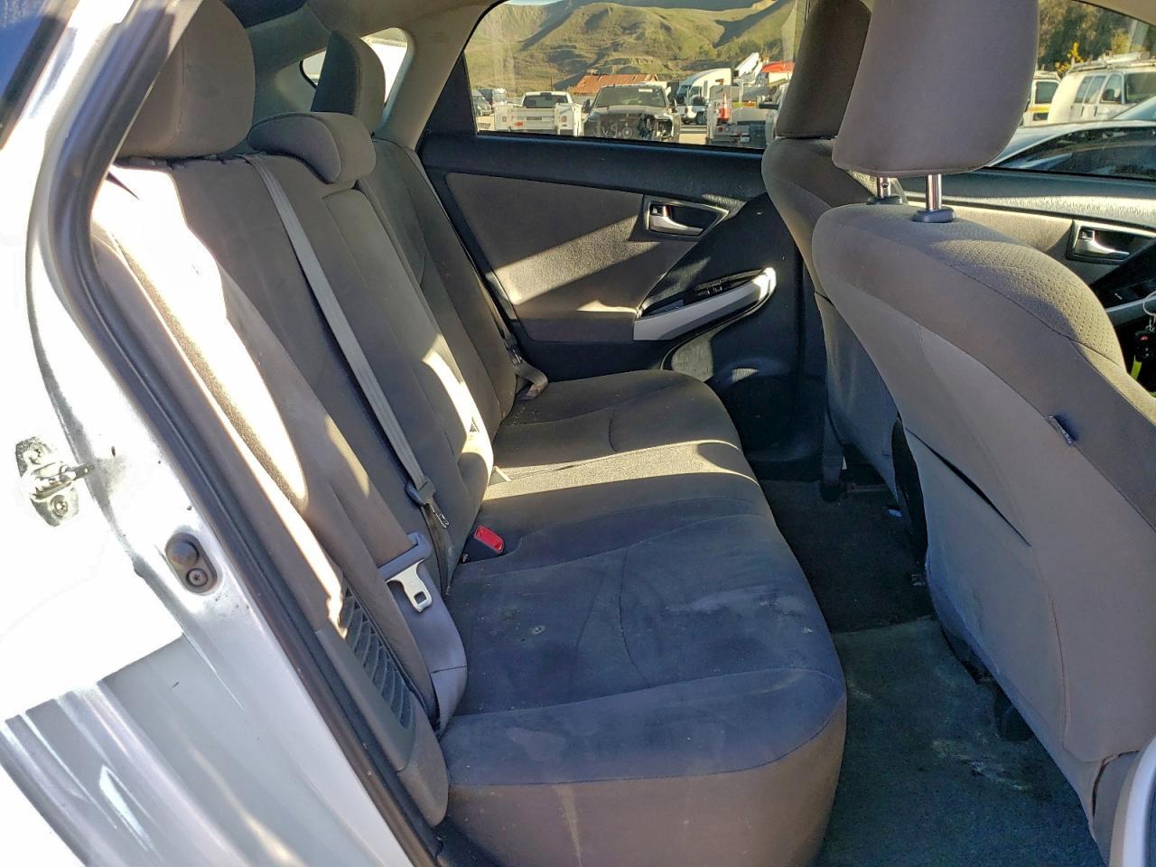 2013 TOYOTA PRIUS