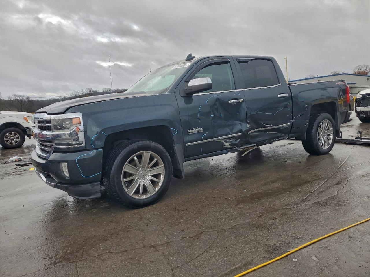 2017 CHEVROLET Silverado